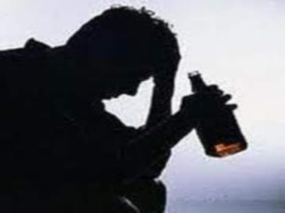 Man poisons wife, daughter to death before committing suicide