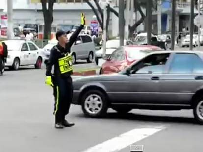 police_dance_VK