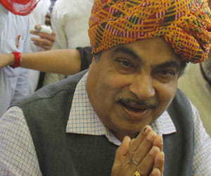 nitin gadkari to visit jammu on friday