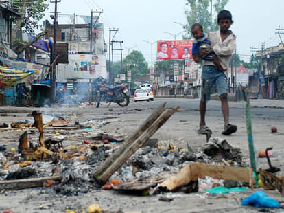 disturbance in saharanpur in curfew