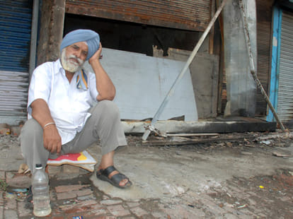 Sikhs come together to help others