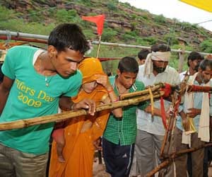 devi statue found in khaurapura up