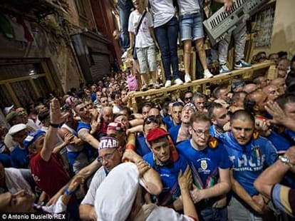 festival of liilies in italy
