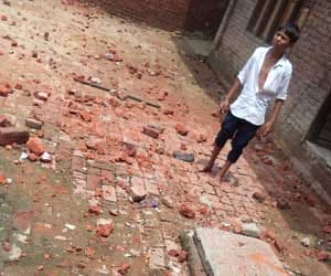 violence on id in up