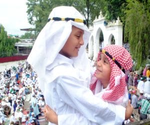 eid preparation at eid in srinagar