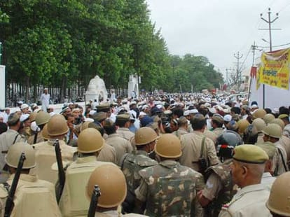 BJP slams UP govt on saharanpur riots probe team