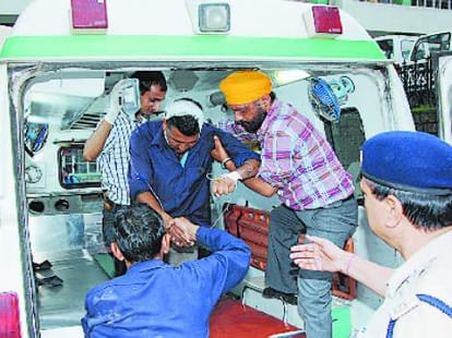 three peole died accident