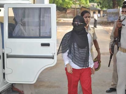 piyush and manish in jail