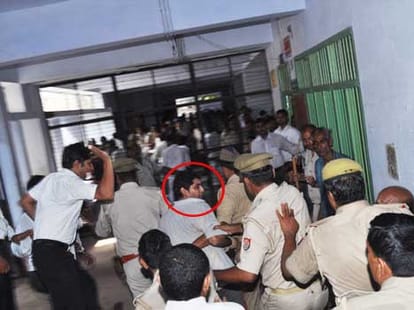 piyush wanted to listen the screaming of jyoti