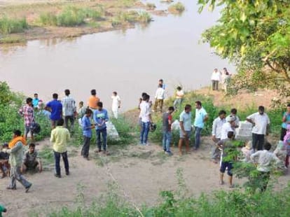 Two young men immersed in Ghaggar river, three survivors