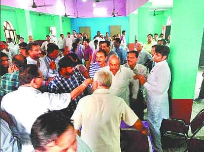 clashed in BJP during voting, Heart attack to leader