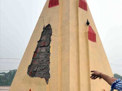 shiv mandir damaged in natural electricity