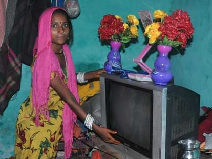 shiv mandir damaged in natural electricity