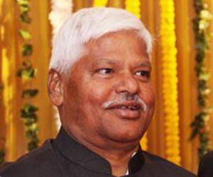 congress leader mahabal mishra attacks on vijay goel