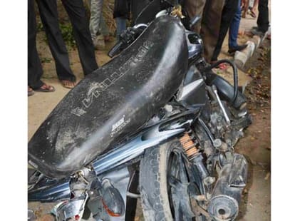 dozen injured in road accident