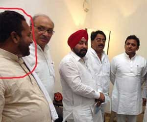 mastermind of saharanpur riot with cm akhilesh yadav