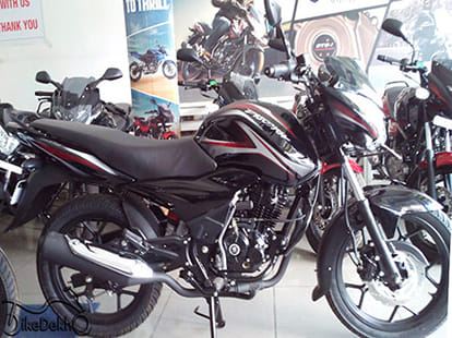 Bajaj launches the Discover 150 S and 150F