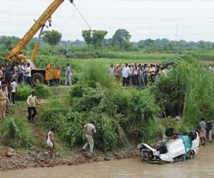 Western Yamuna Canal joins five young men, a death