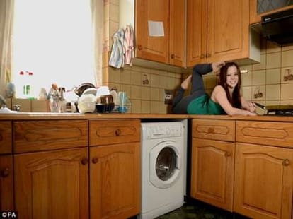 britain's bendiest woman jp