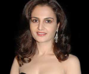  film tamanchey inspire with monica bedi affair