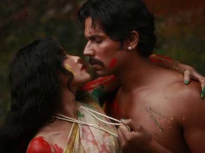 nandana sen film rangrasiya will release soon