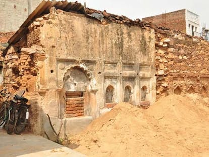 rani mukherjee's home in jhansi