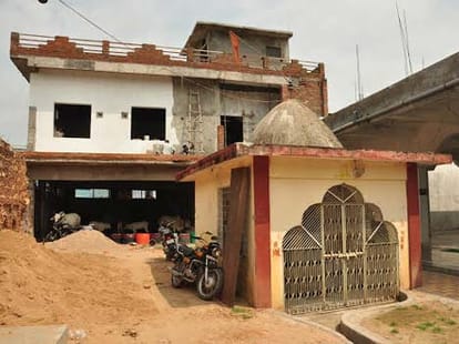 rani mukherjee's home in jhansi