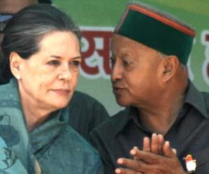 CM virbhadra meets UPA chairperson sonia gandhi