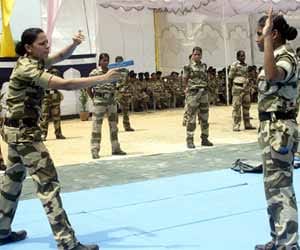 Elite women commandos to secure Delhi Metro