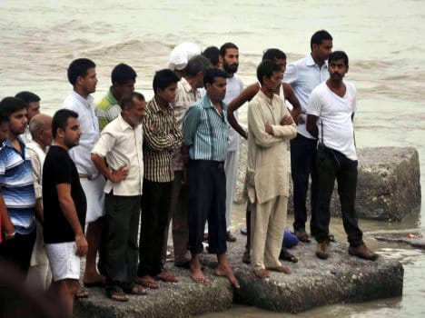 river ganga in danger at haridwar