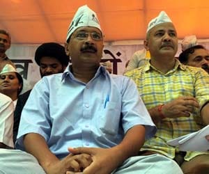 aam aadmi party will release stings in delhi rallies.