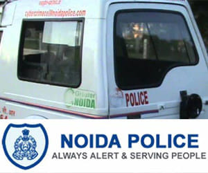 noida police pcr can not help people in need