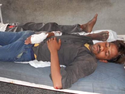 39 injured as tempo plunges into gorge near kangra