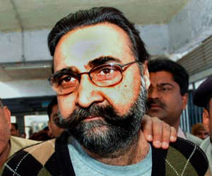 Nithari accused Pandher's bungalow fire.