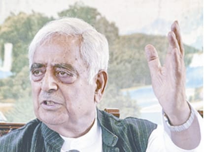 center should solve kashmir issue soon
