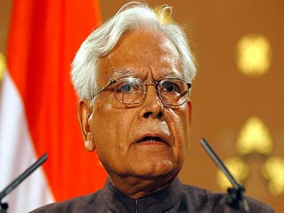 Natwar singh launch his book's sequal version