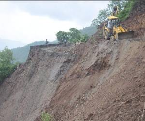 100-foot-long crack in Panchkula