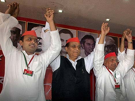 mulayam singh yadav and azam khan