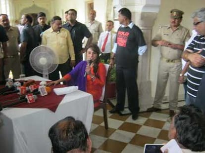 rani mukharji promote mardani in jhansi