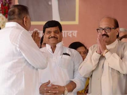 Amar Singh meets SP leaders