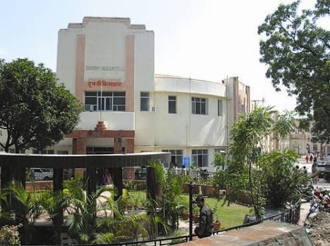 icu in doon hospital