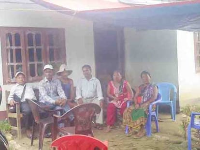 amar ujala team meet with jeet bahadur and his family