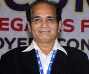 Death of renowned actor-director Dharmesh Tiwari 