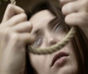 college girl commit suicide at mandi.