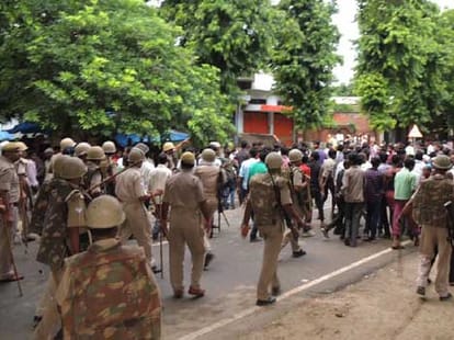 disturbance in bhadohi up after youth killed