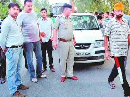 firing between two groups in ambala