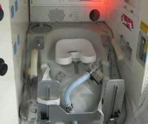 toilets in space