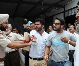 Two groups of students clashed in court campus