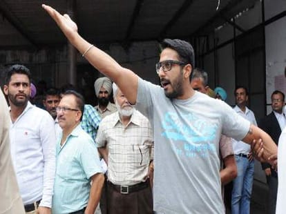 Two groups of students clashed in court campus