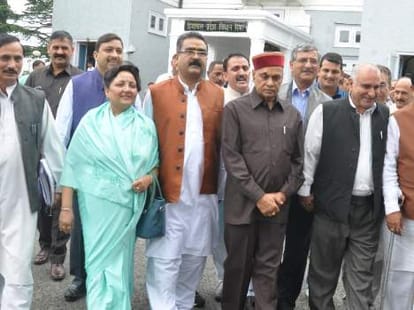 hp govt not utilizing budget issued by modi govt.